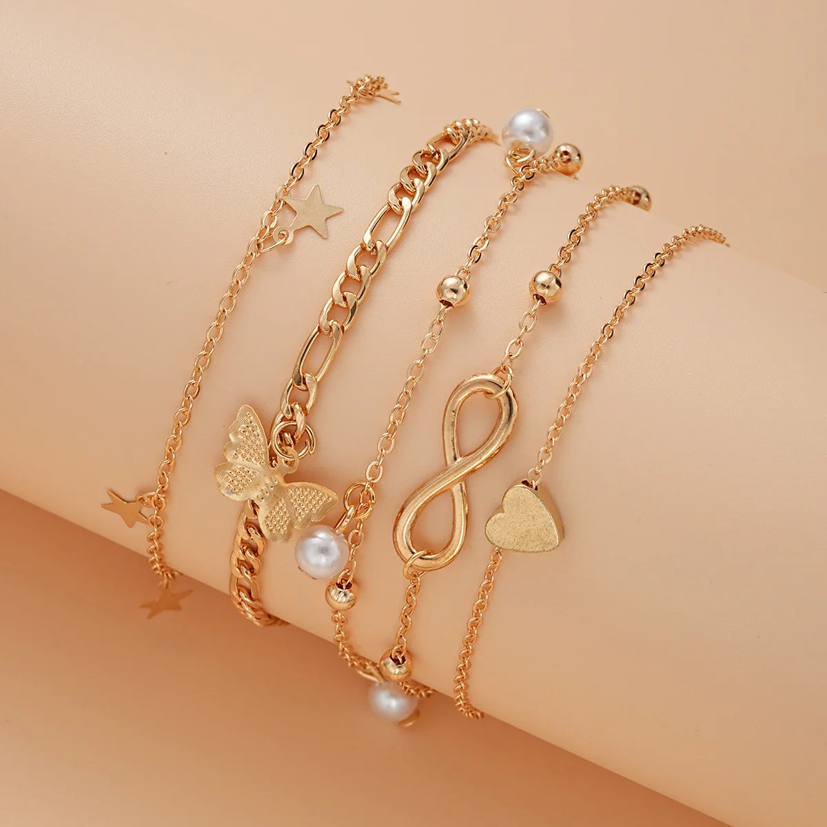 5 Stück Retro Mehrschichtiger Quasten-Fußkettchen-Set für Frauen Böhmen Vintage Perlen Schmetterling Stern Herz Anhänger Fußkettchen Strand Schmuck