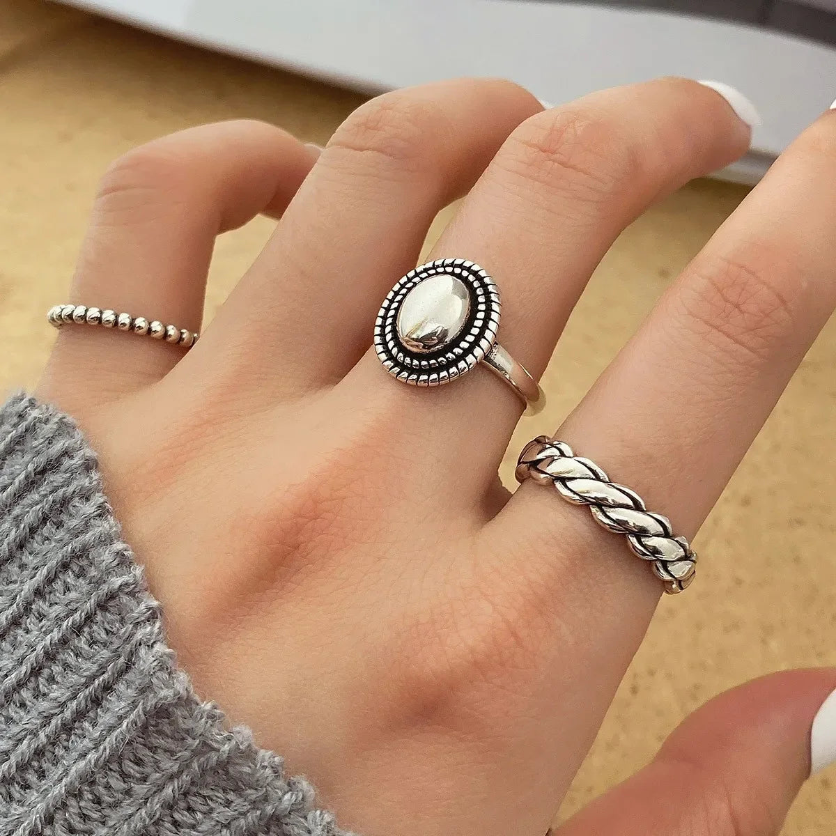 Anillos de plata de ley 925, accesorios para parejas, diseño trenzado vintage a la moda, forma redonda geométrica, joyería de plata tailandesa