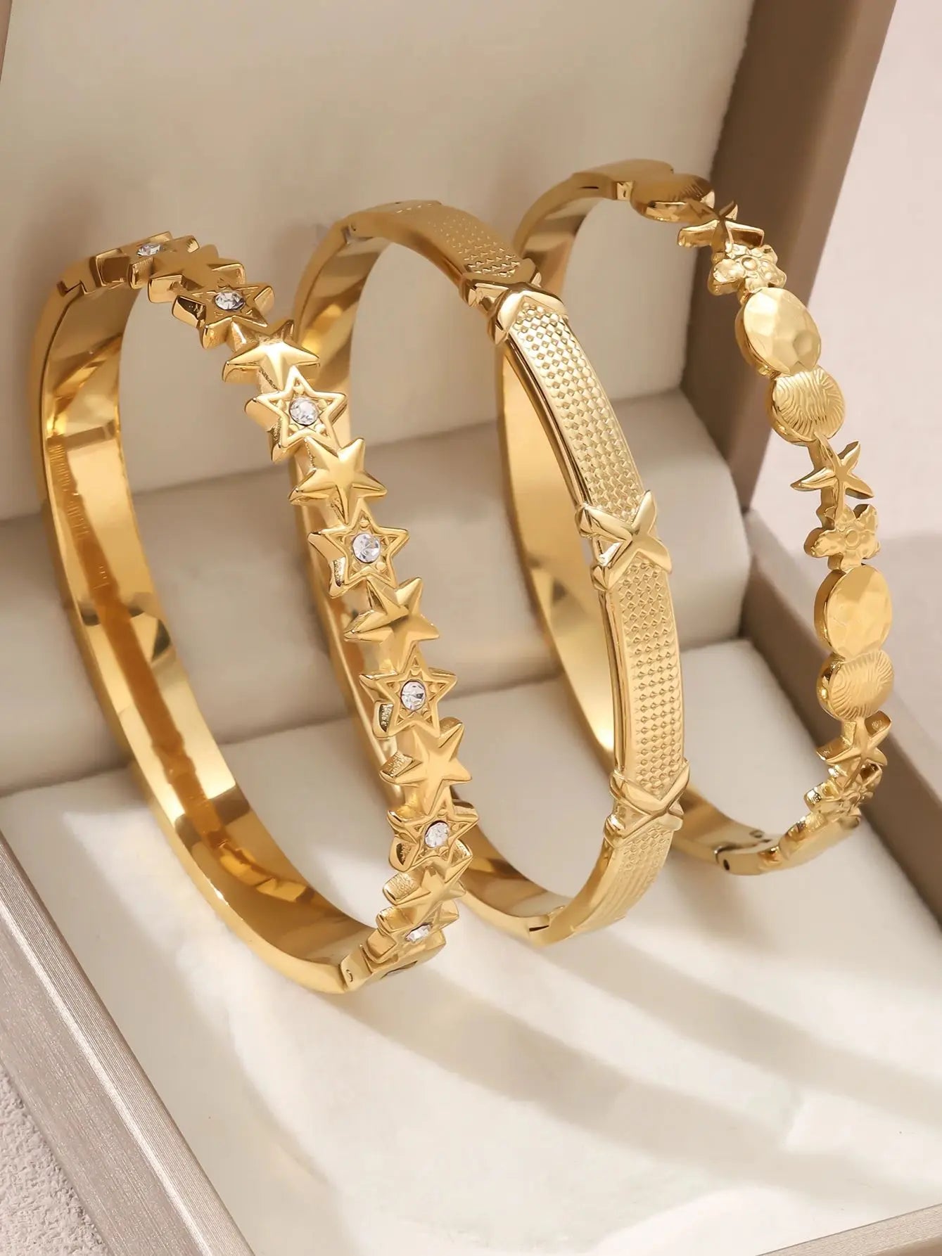 1 Stück/Set Damen Hochzeitsschmuck Party Feiertag Valentinstag Geschenk Edelstahl Armband 18K vergoldet Armband