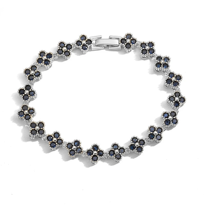 HECHENG, AAAAA Messing 18K vergoldete Blumenhalskette Armband Schmuckset, als Weihnachtsgeschenk für Frauen und die beste Freundin
