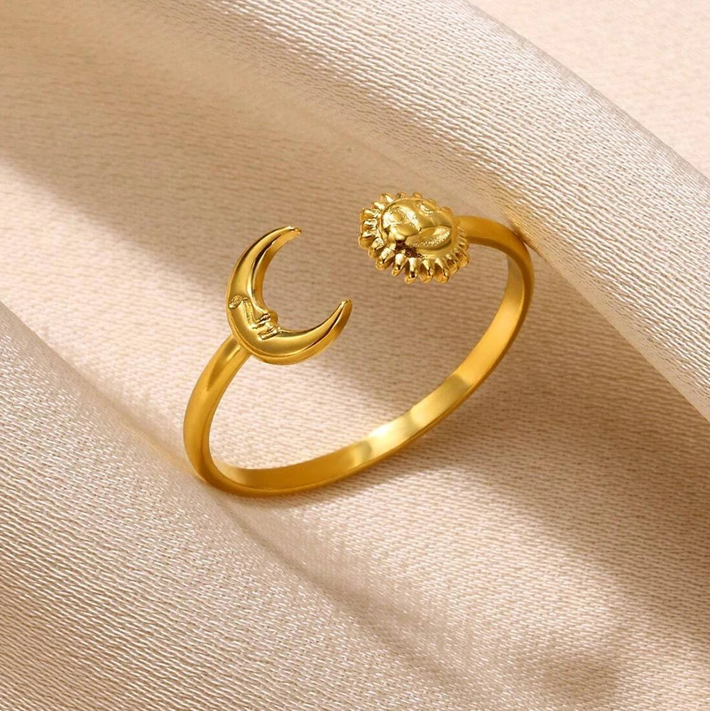 Anillos de Monedas de la Diosa Arethusa de la Antigua Grecia Vintage para Mujeres Imitación Perla Zircon Luna Anillo de Acero Inoxidable Joyería de Moda