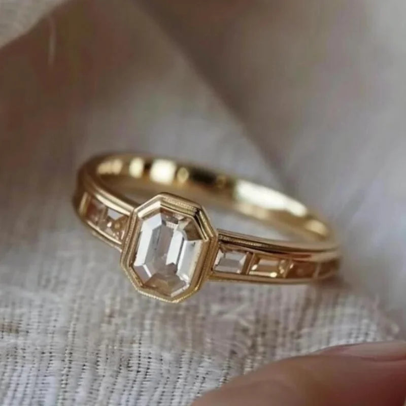 Geometrische Mode Gold Farbe Intarsien Bunte Zirkon Ringe für Frauen Party Accessoires Geschenke Kundenspezifischer Schmuck