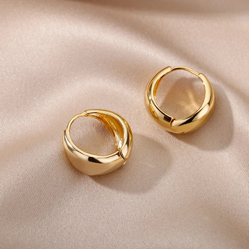 Herz Edelstahl Ohrringe für Frauen Zirkon Goldfarbe Creolen Ästhetische Wasserdichte Ohrpiercing Schmuck Accessoires