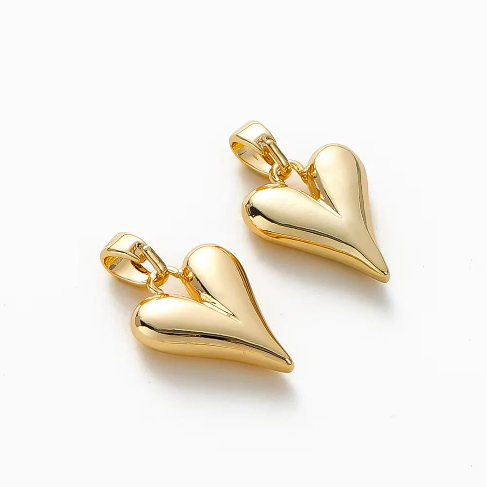 4 piezas de dijes pequeños de corazón de durazno chapados en oro de 18 quilates para hacer joyas, aretes, collares, accesorios colgantes