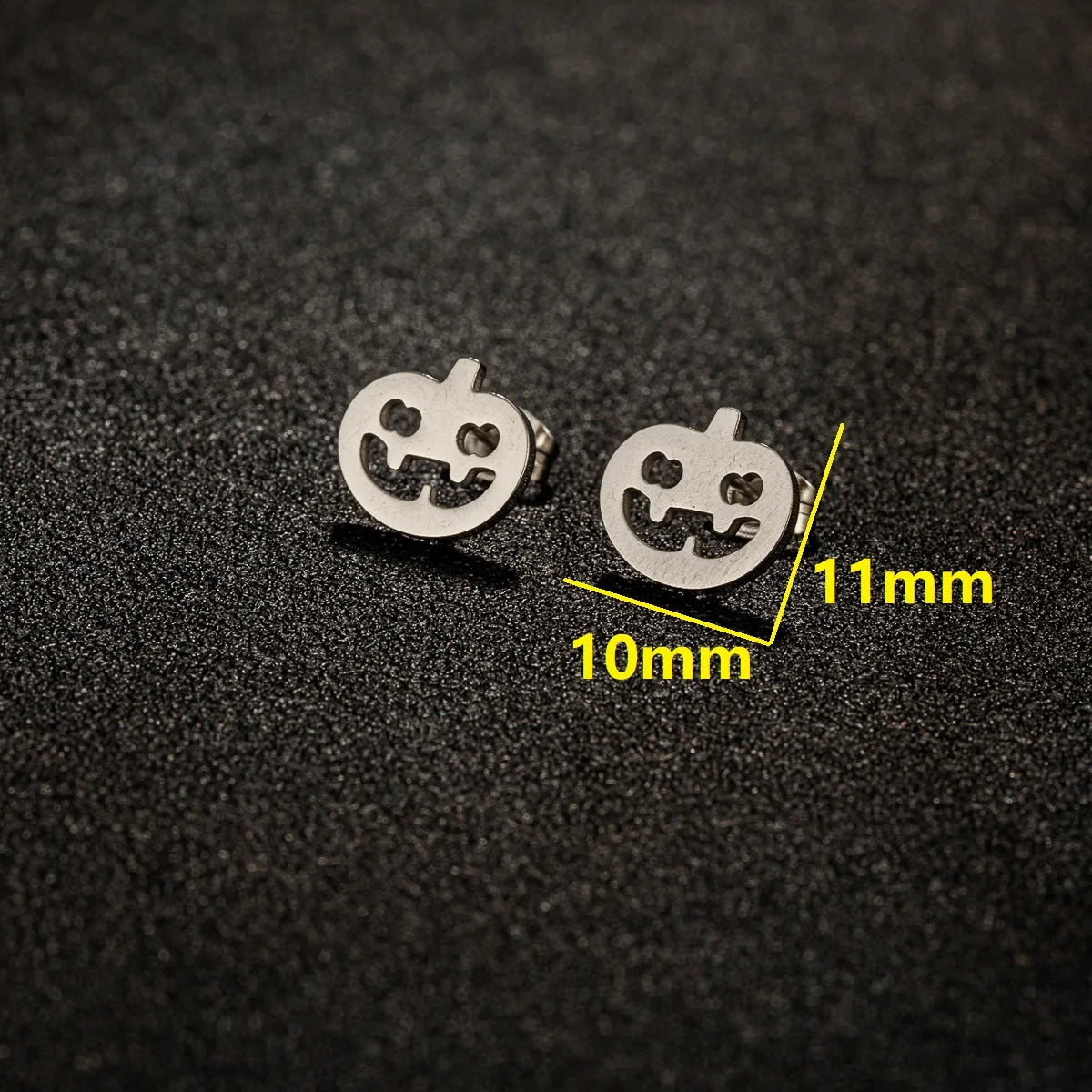 Horror Halloween Bat Spider Trendy Earrings Women 2024 Black Color Stainless Steel Ear Piercing Skull Punk Jewelry Party Gifts