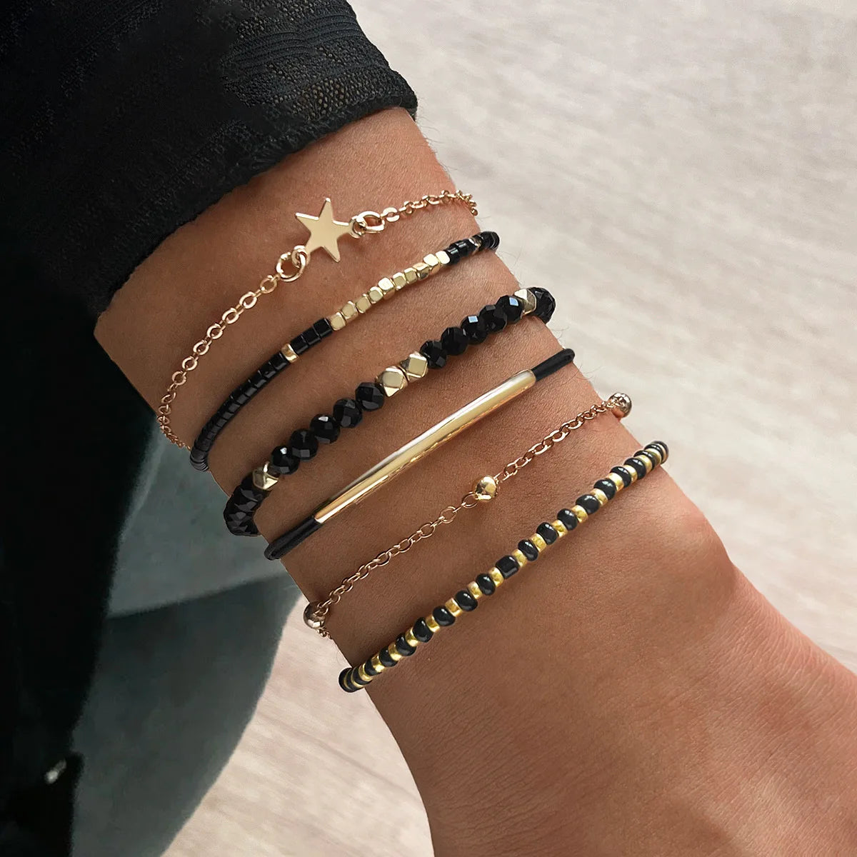 Handgemachtes schwarzes Glasstein-Armband-Set für Damen, einfaches geflochtenes Seil, Perlen, Kette, Armreif, weibliche Mode, Schmuckzubehör