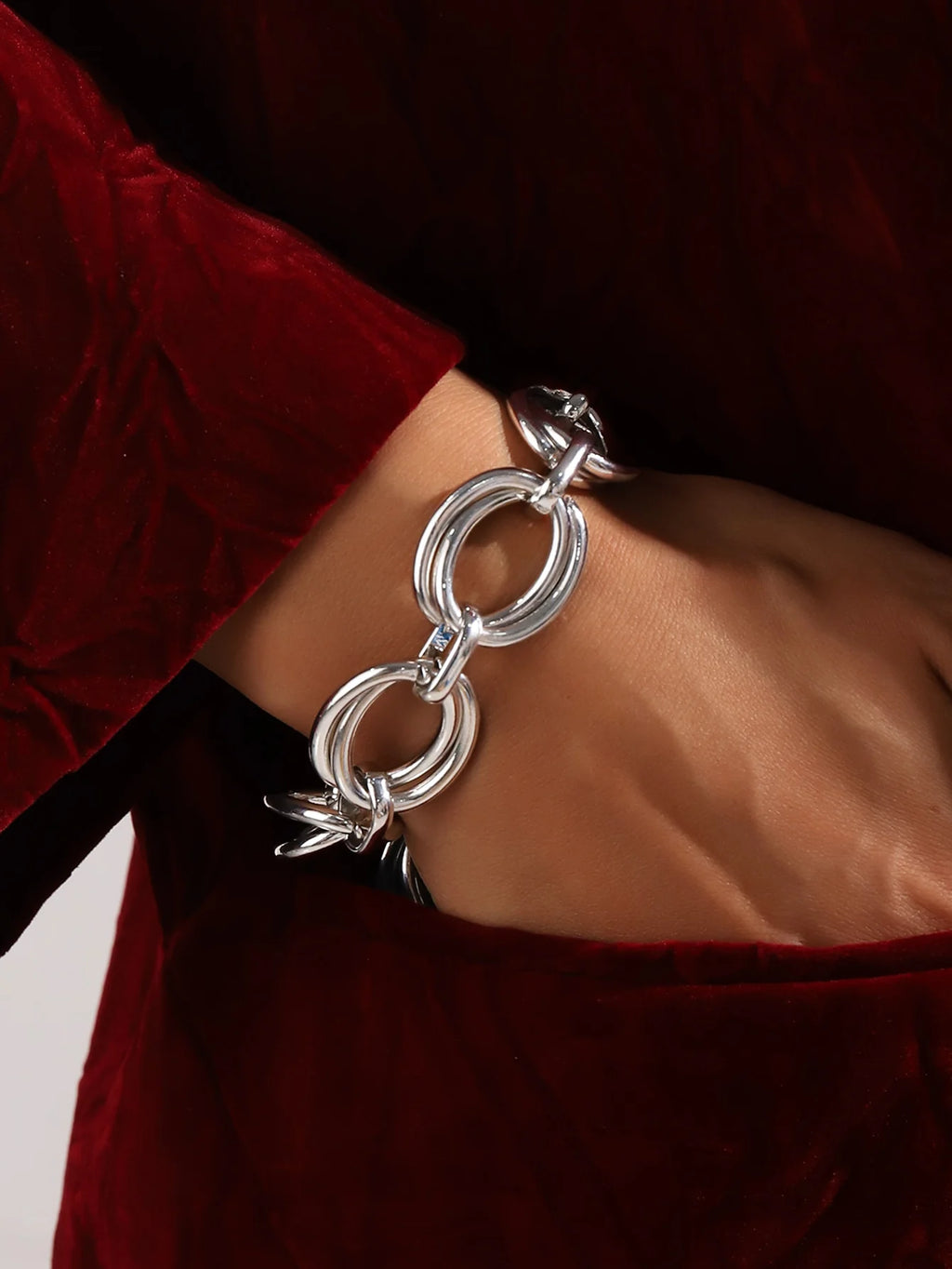Armbänder aus rostfreiem Stahl mit ovalen Gliedern für Damen und Mädchen, filigrane, einfache, minimalistische Metall-Glieder-Armbänder