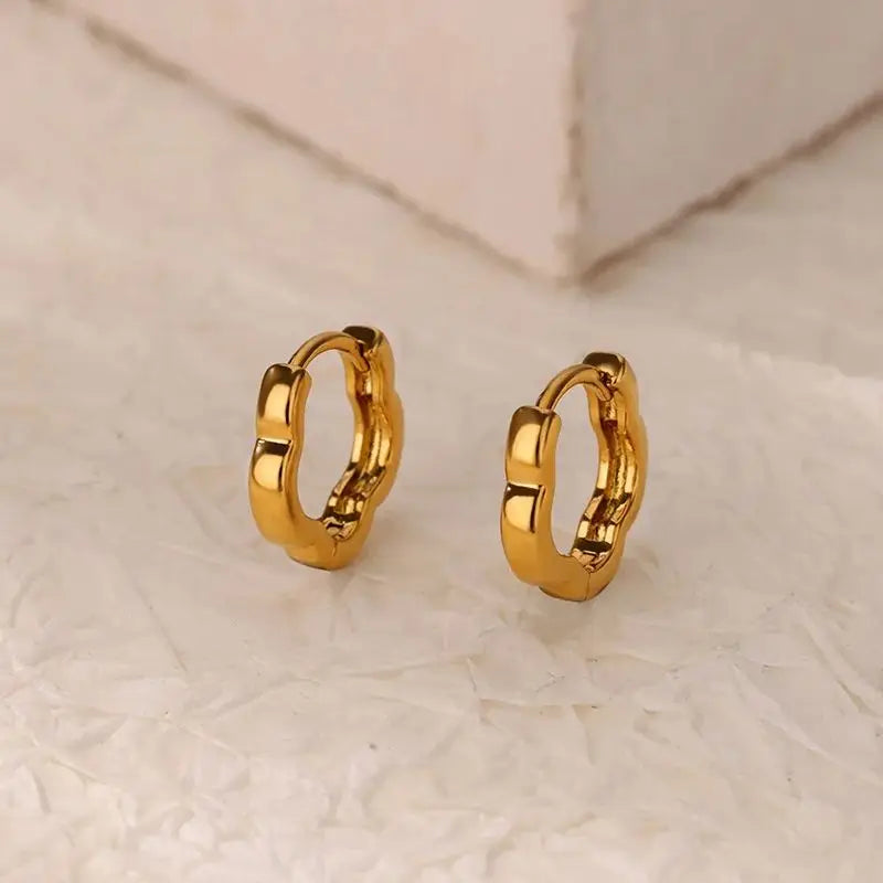 Klobiger Blumen-Creolen-Ohrring für Frauen, Edelstahl, goldfarben, Hochzeit, ästhetischer Ohrring, neues Paar Schmuckzubehör, Geschenk