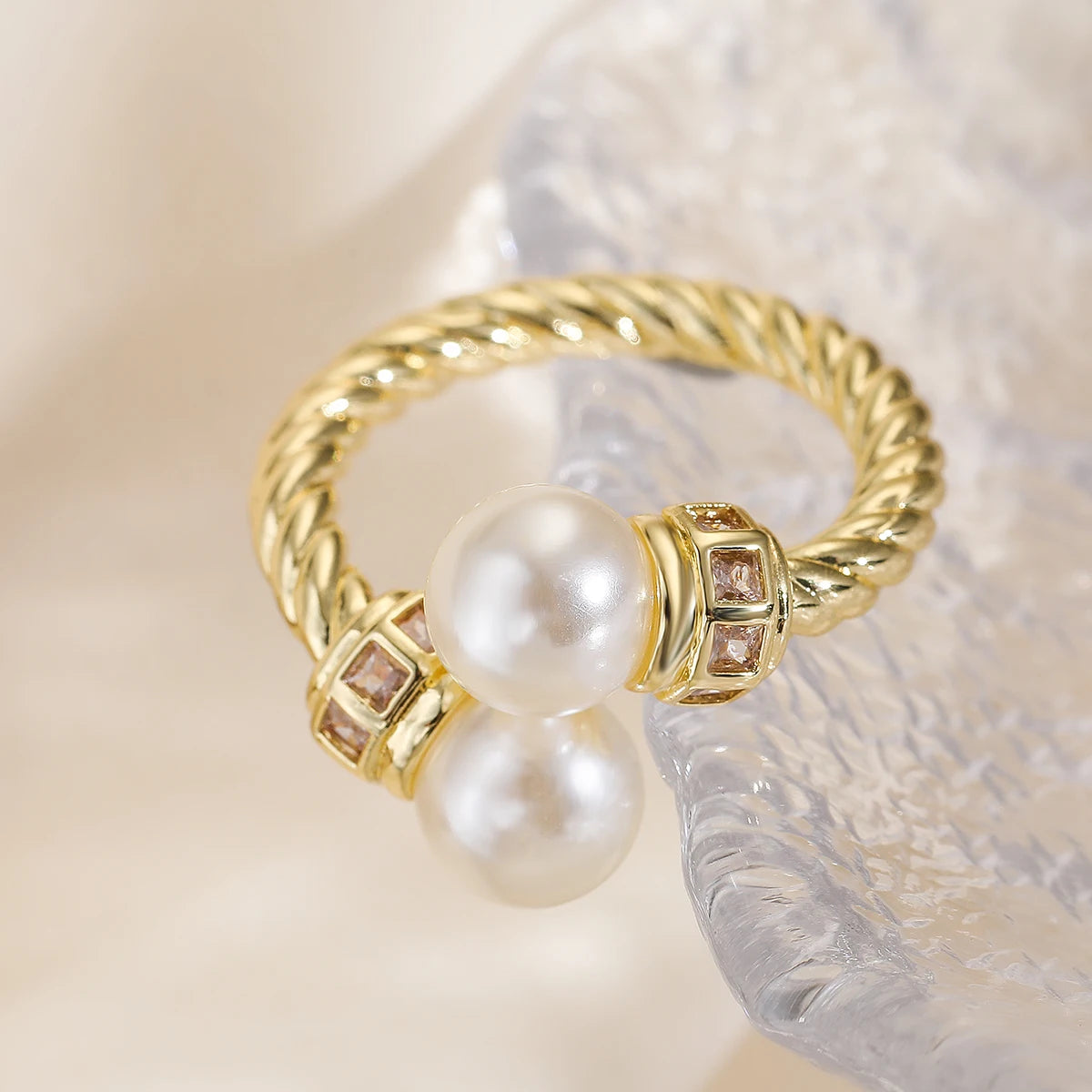 NEWBUY Hochwertige AAA CZ Zirkon Intarsien Kupfer Hochzeitsschmuck Einzigartiges Design Offene Ringe Für Elegante Frauen Größenverstellbar