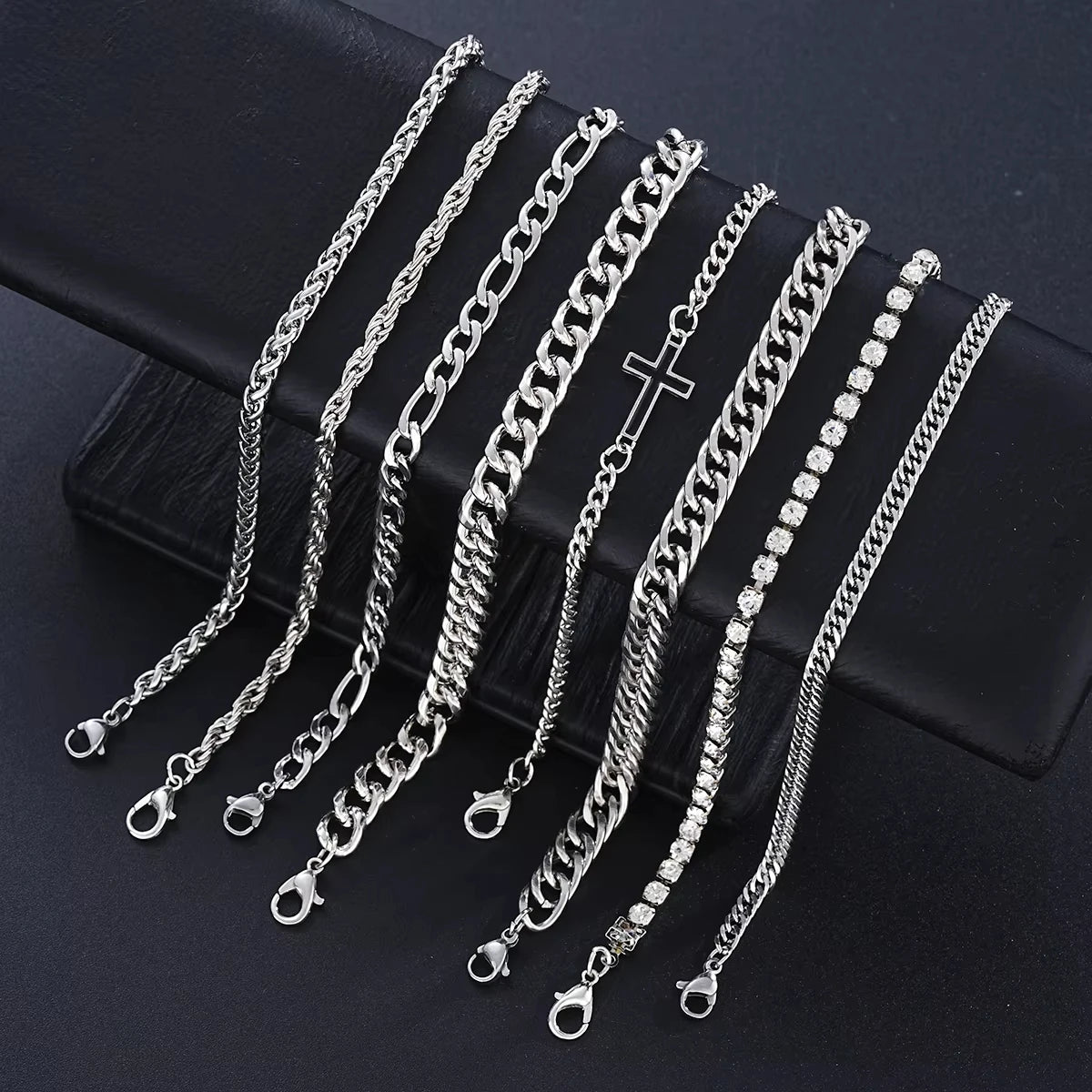 8 Stück Edelstahl Kreuz Cuban Armbänder für Männer Frauen Punk Silber Farbe Kristall Twist Kette Armband Täglicher Gebrauch Mode