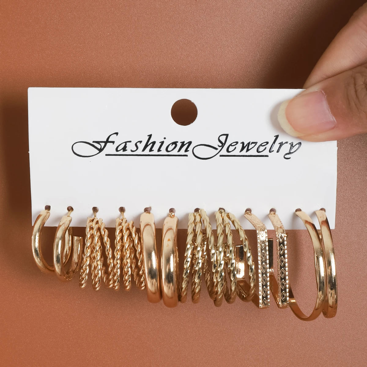 24 Stück Vintage Silberfarbene Y2K Perlenohrringe für Frauen Geometrie Runde Kreis Eckige Creolen Ohrring-Set Mode Damenschmuck