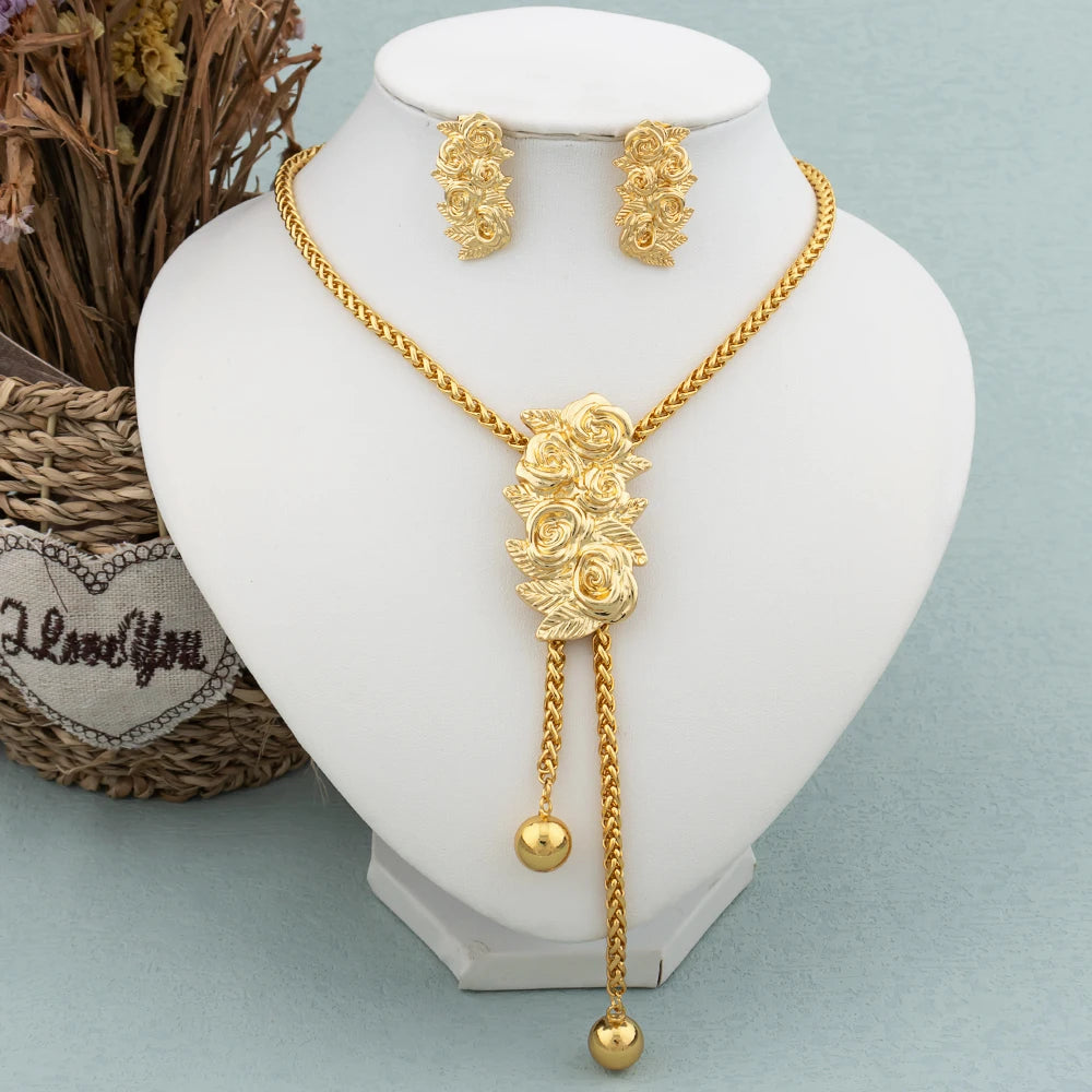 Neues Mode-Schmuckset vergoldet Anhänger Dubai Italien Halskette Tropfenohrringe für Frauen Verstellbare Kette Party Böhmen Schmuck
