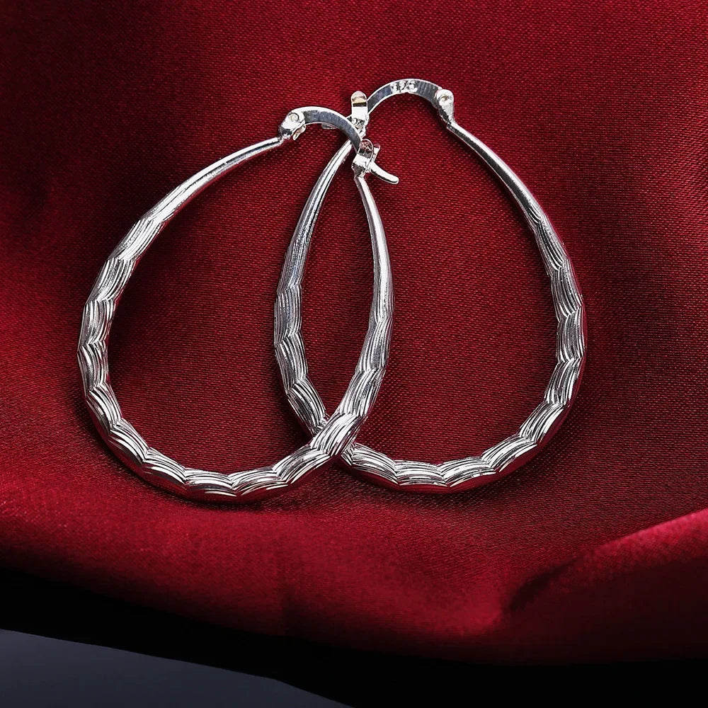 Hochwertige 925 Sterling Silber Ohrringe Schlichte runde Creolen für Frauen Mode Hochzeit Verlobung Charm Schmuck