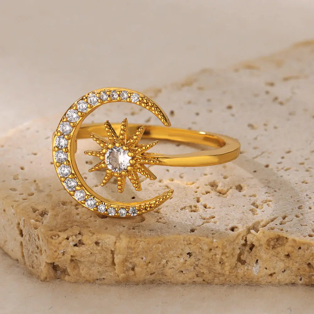 Goldfarbene Edelstahl Geometrische Ringe für Frauen Zirkon Herz Sonne Mond Offener Ring Mode Ästhetischer Schmuck Hochzeitsgeschenk