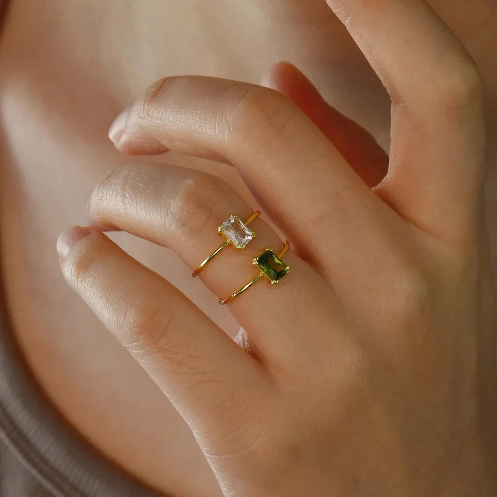 Edelstahl Geburtssteinringe für Damen Goldfarbe Zirkon Geburtsstein Öffnungsring Minimalistischer Weihnachts-Geburtstags-Schmuckgeschenk