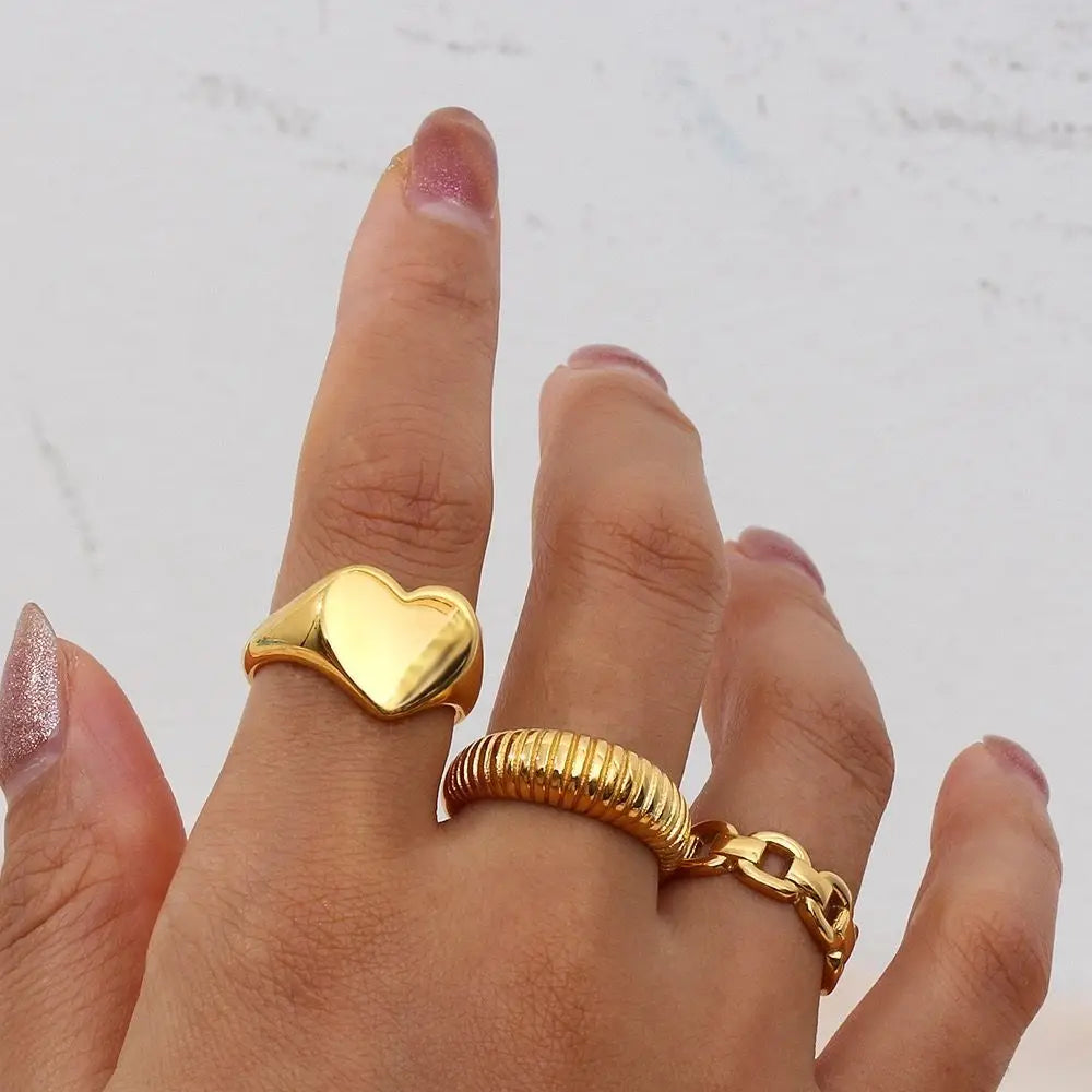 Romantischer Edelstahlring für Damen, herzförmiger Geburtstagsgeschenk, Eheringe, luxuriöse Qualität, Schmuck, Großhandel, Dropshipping
