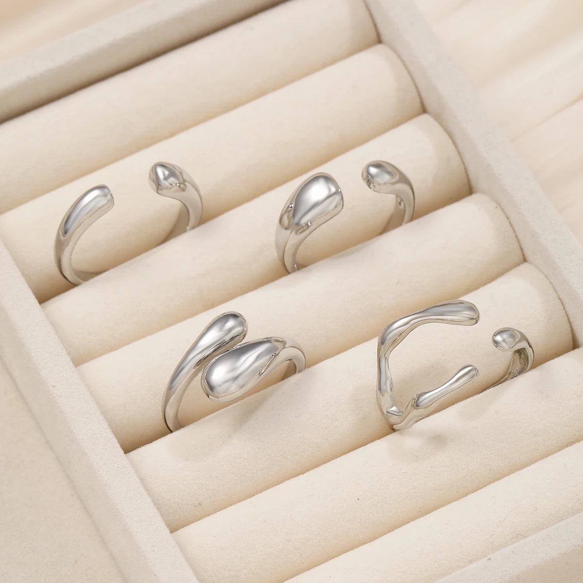 14Pcs/Set Vintage Glatte Offene Ringe Set für Frauen Geometrische Kreative Unregelmäßige Goldfarbe Fingerringe Trendiger Täglicher Schmuck Geschenk