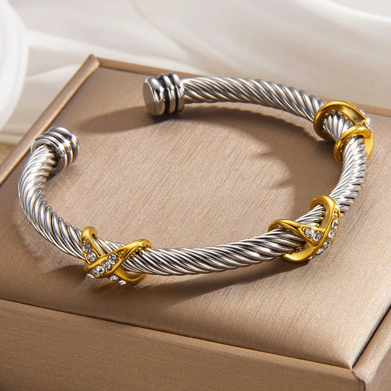 1x Edelstahl vergoldet Armreif Trendiger Retro Hip-Hop Stil Armband Fried Dough Twists Stahldrahtseil Farbfester Armreif