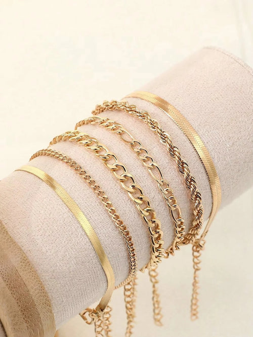 Set de 6 pulseras de moda estilo punk con cadena en tonos fríos, ideal para el uso diario femenino