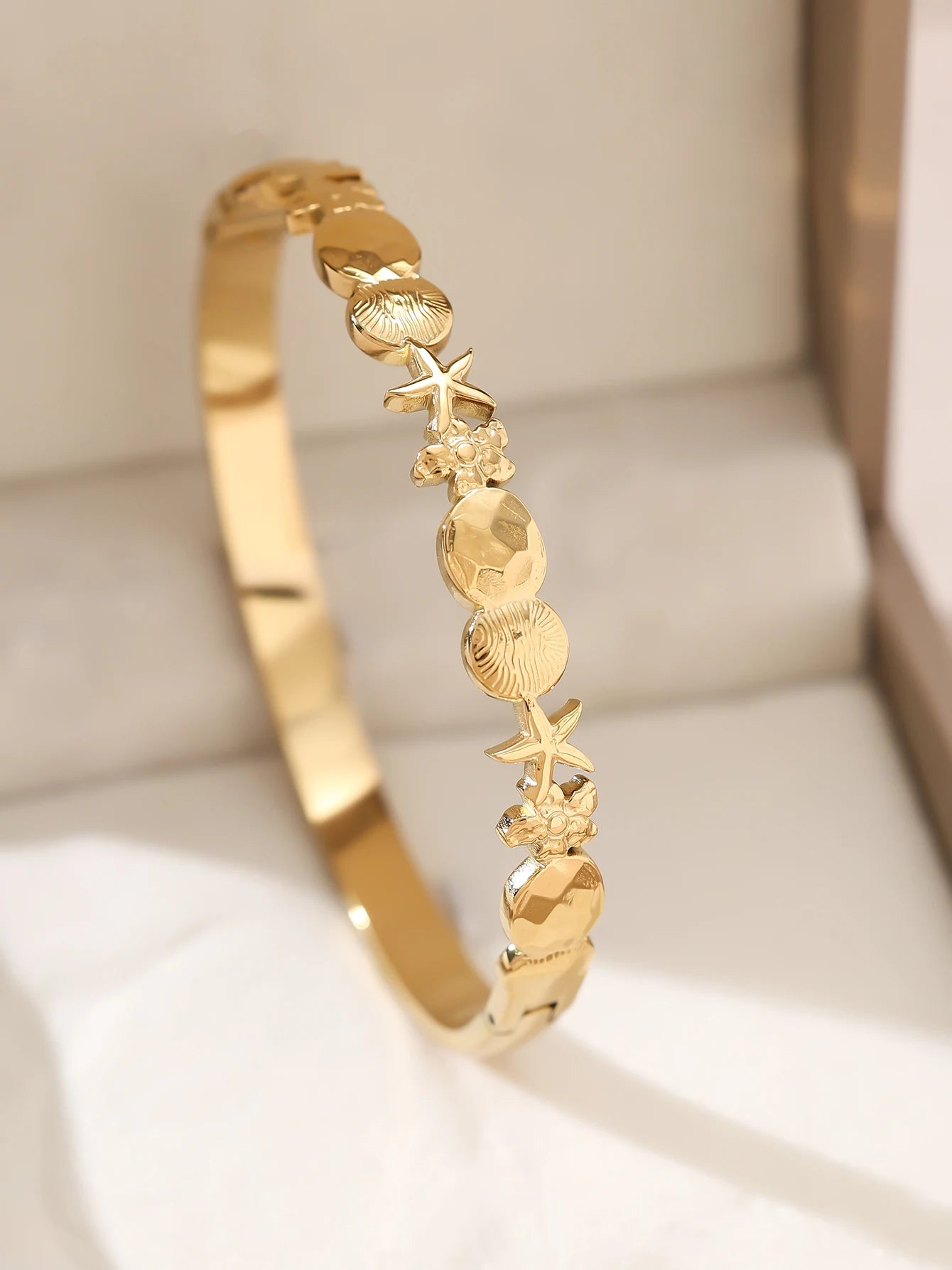 1 Stück/Set Damen Hochzeitsschmuck Party Feiertag Valentinstag Geschenk Edelstahl Armband 18K vergoldet Armband
