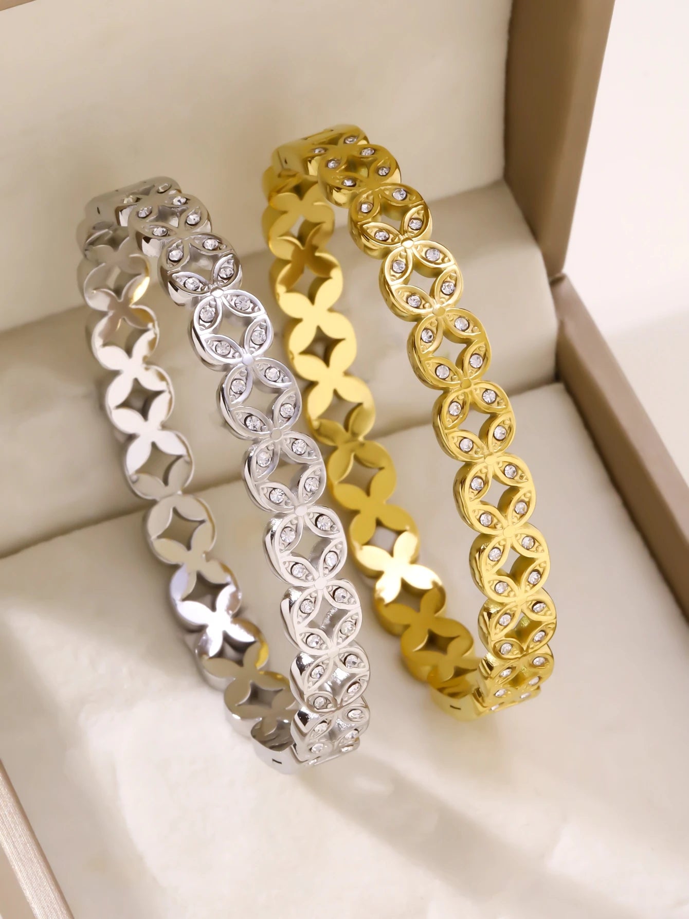 1 Stück/Set Damen Hochzeitsschmuck Party Feiertag Valentinstag Geschenk Edelstahl Armband 18K vergoldet Armband