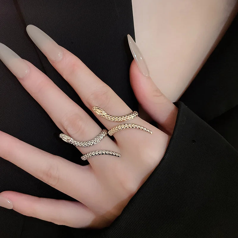 2025 New Arrival Snake Shaped Cuff Bracelet Ring Set for Women Exaggerated Metal Unique Design Bracelet Fashion Jewelry Set