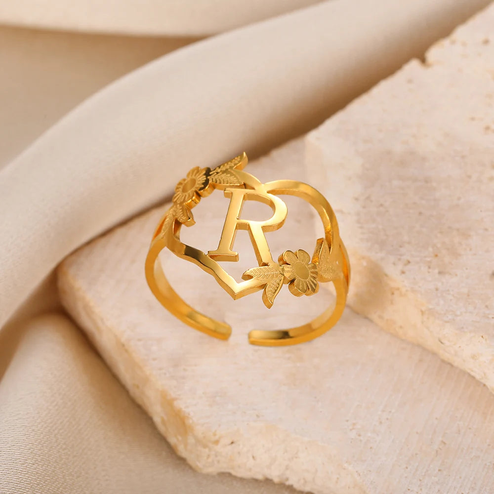 Edelstahl Initialen Buchstaben Herzringe für Frauen Mädchen Goldfarben Blumen Alphabet Ring Mode Valentinstags Schmuck Geschenk