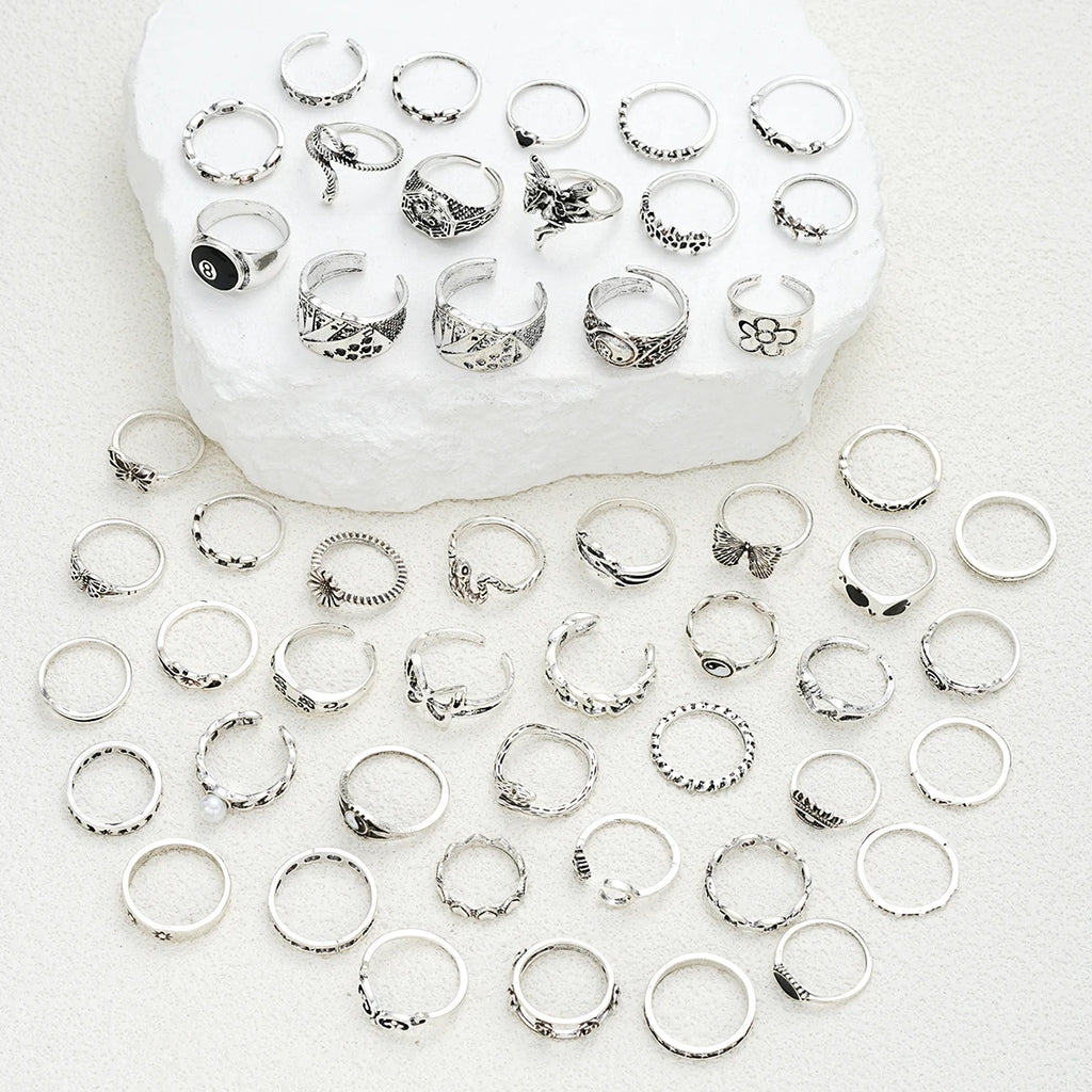 51tlg. Gothic Punk Ring Set für Damen Herren Mode Schmetterling Herz Schlange Design Match Ring Alltag Halloween Schmuck Geschenke Neu