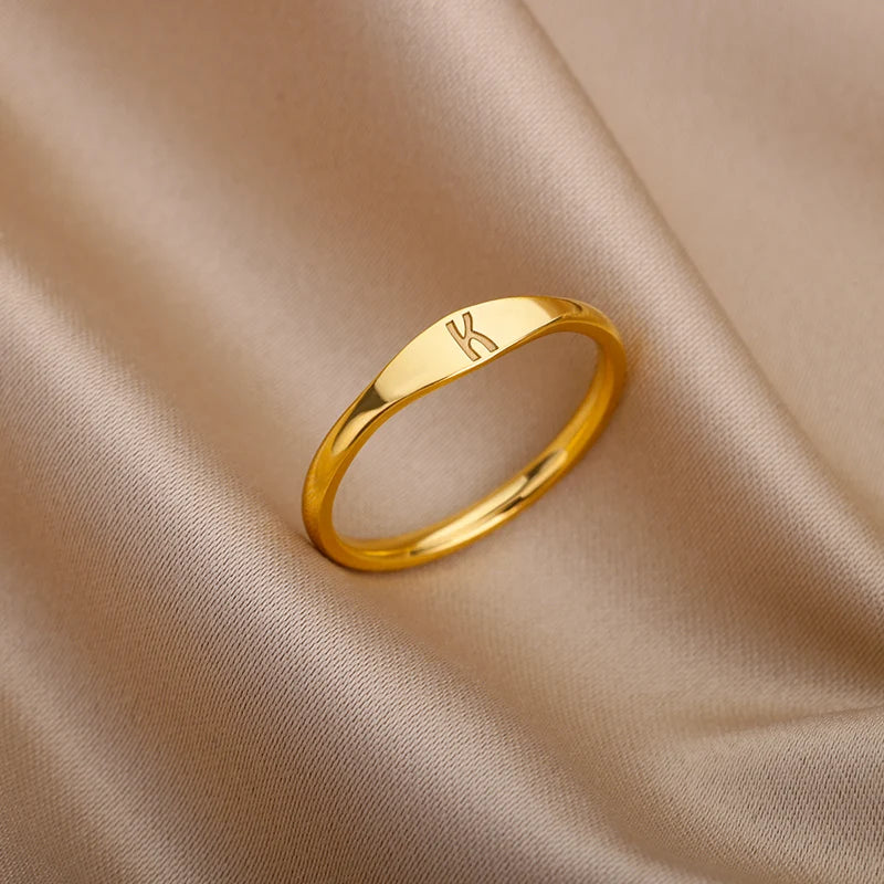 Kleine Initialen-Ringe für Damen, Edelstahl, goldfarben, ästhetischer Fingerring, modischer Hochzeitsschmuck, Geschenk Anillos 2023