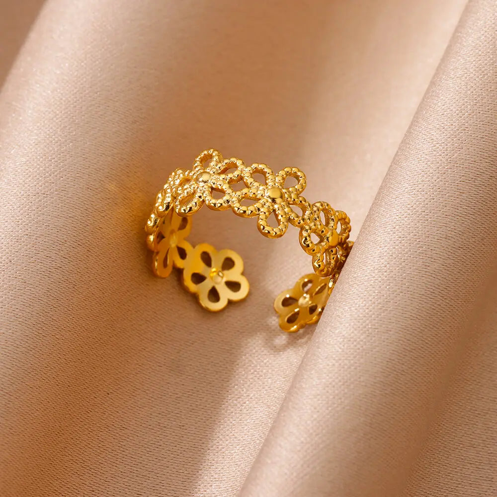 Anillos de flor hueca para mujer Color dorado Acero inoxidable Anillo de flor ajustable de varias capas Regalo de joyería estética para boda