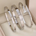 1 Stück 18K vergoldetes stapelbares Edelstahlarmband mit Kette und Kleeblatt-Design, Modischer Stil für Damen, Geeignet für Freizeit