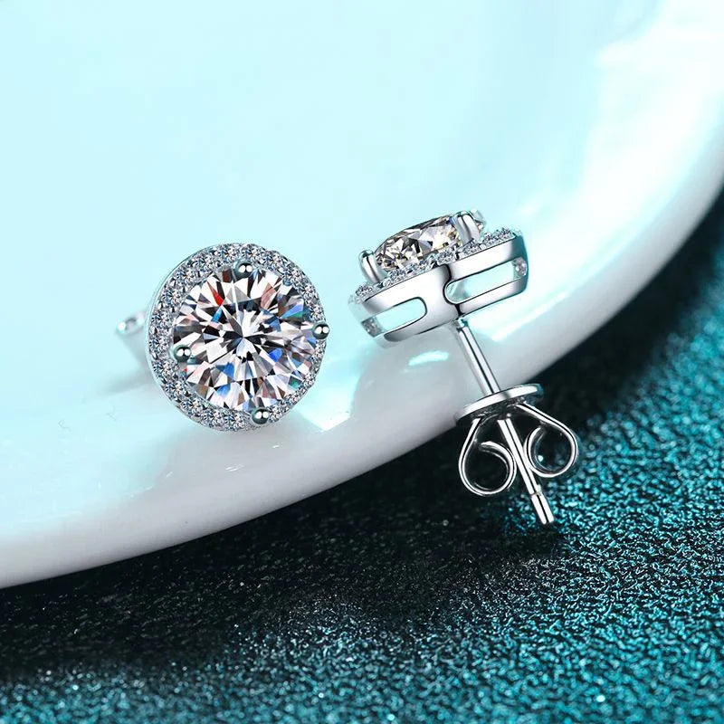 NeeTim Moissanite Ohrstecker für Damen, S925 Sterling Silber Weißgold beschichtet, Diamant-Ohrringe, Ohrstecker, Hochzeitsschmuck