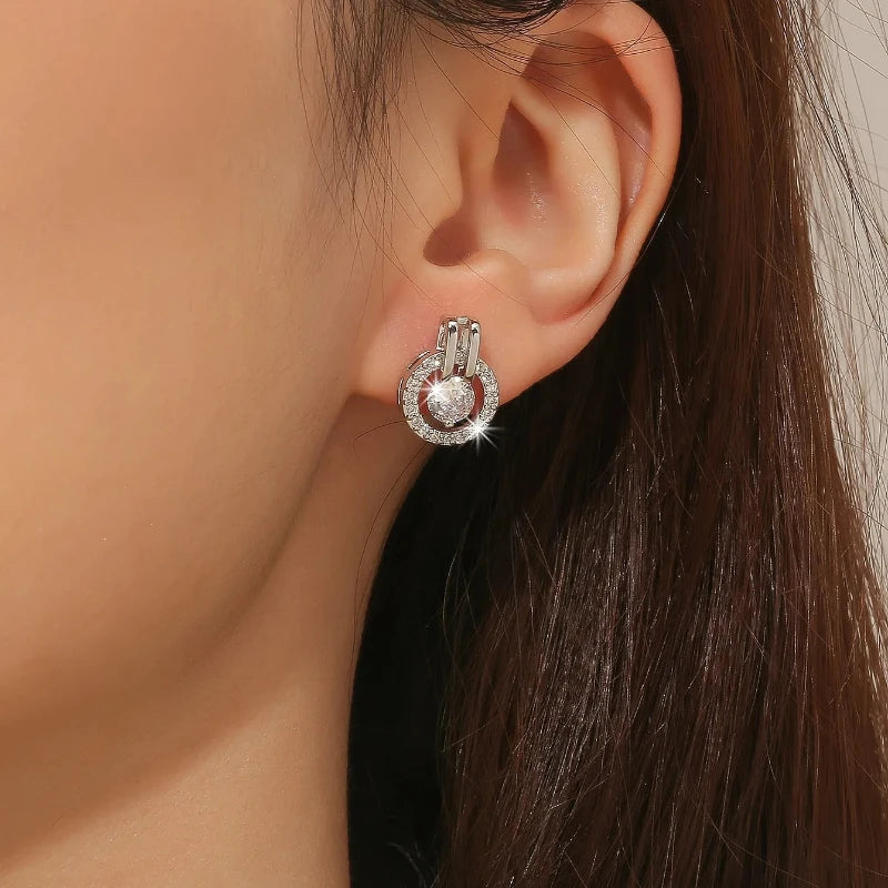Exquisite Mode Chic Runde Zirkon-Ohrringe Casual Ins Sortiert Nische Hochwertiges Gefühl Verkauf Elegante Accessoires