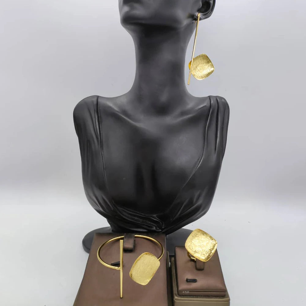 Dubai vergoldete Ohrringe und Ring Schmuckset für Partys, Ohrhänger und Manschettenarmband-Ring-Set für afrikanische Schmuckgeschenke