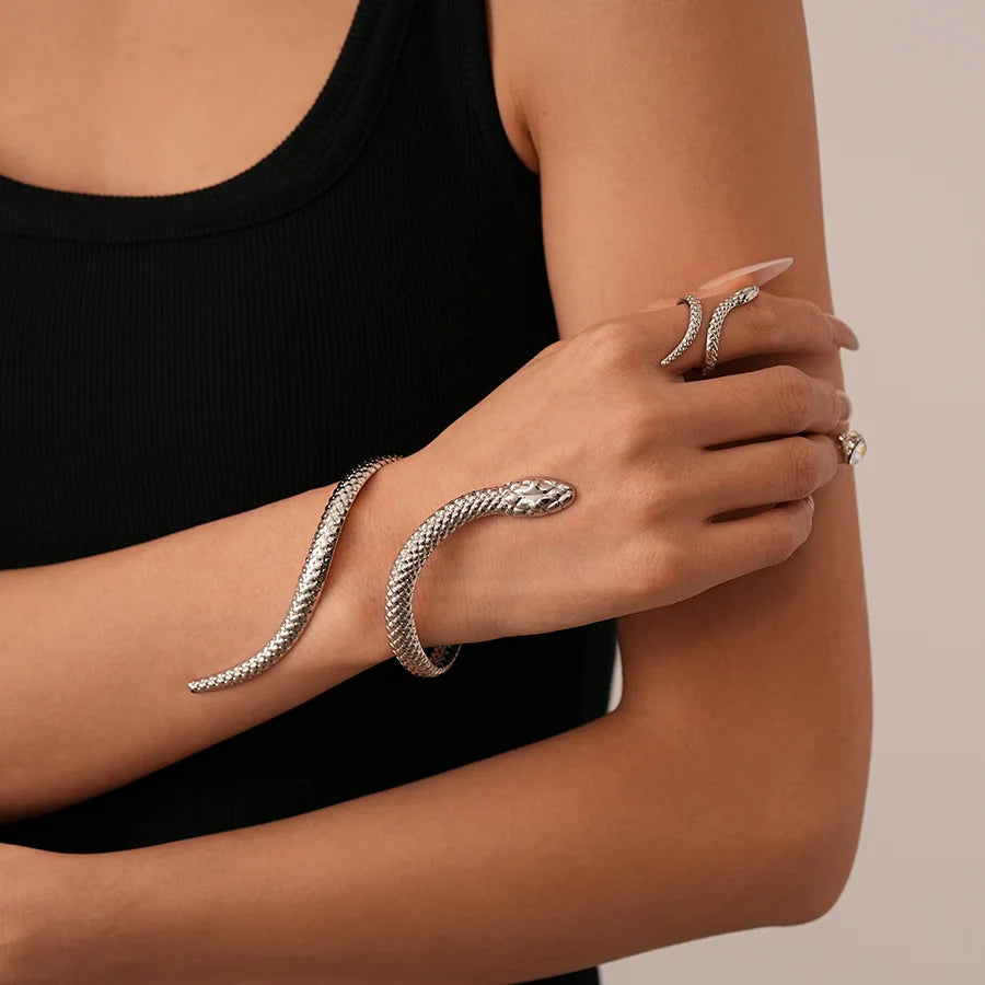 2025 New Arrival Snake Shaped Cuff Bracelet Ring Set for Women Exaggerated Metal Unique Design Bracelet Fashion Jewelry Set