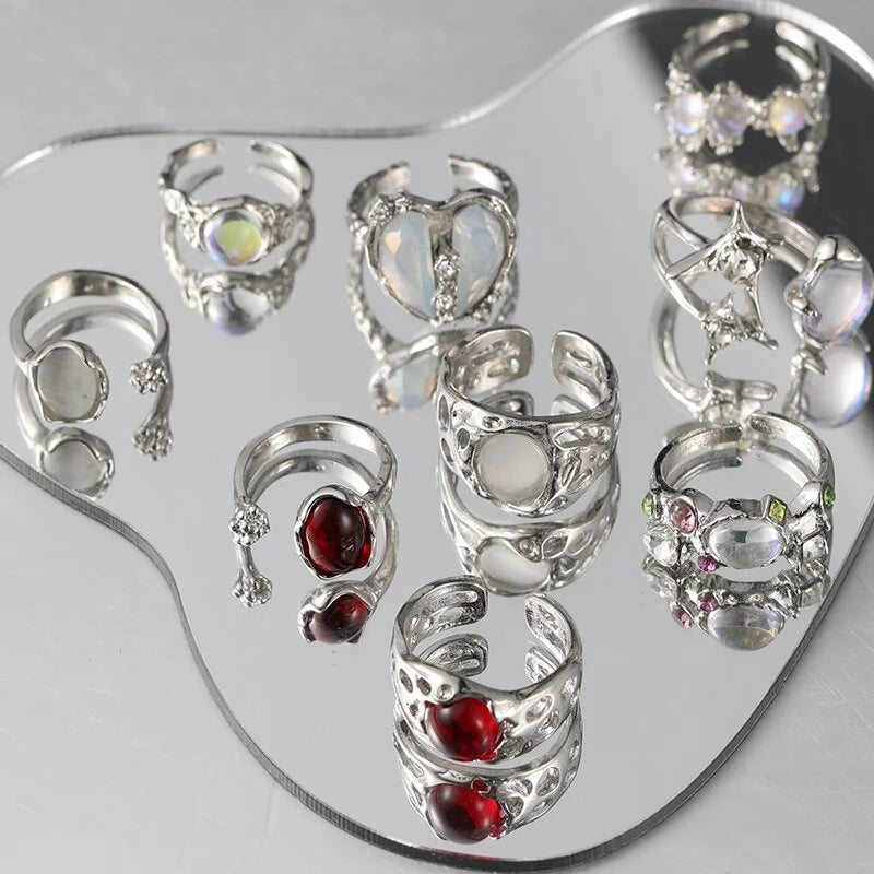 9 Stück Y2K Kristallringe Kpop Herz Verstellbarer Ring Unregelmäßige Geometrie Punk Vintage Ringe Set für Frauen Mädchen Neuer Modeschmuck