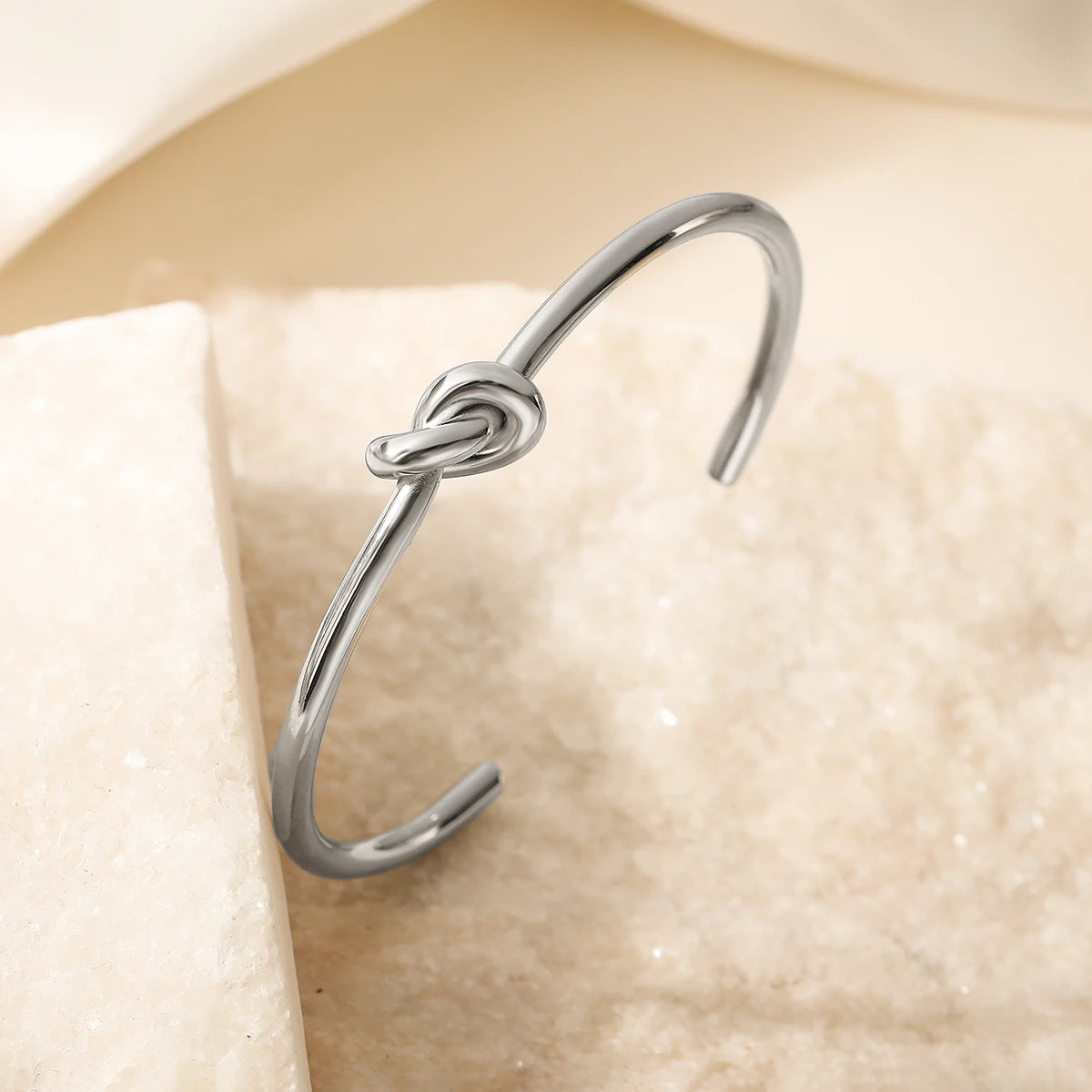NEWBUY 2026 New Arrival Silver/Gold Color knot Design Bangles For Women Non-Fading Stainless Steel Jewelry