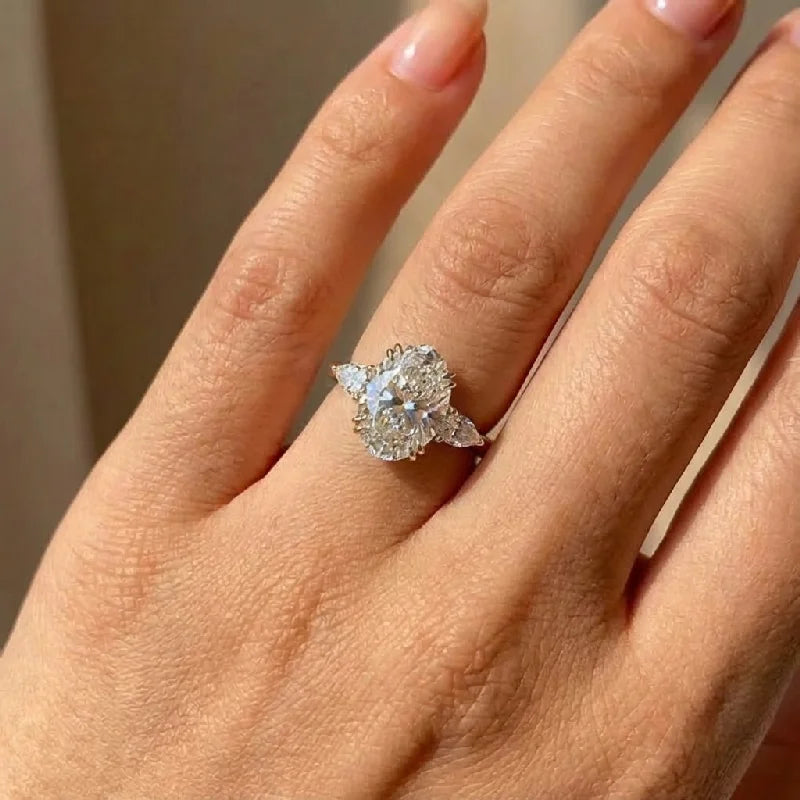925 Sterling Silber Zirkonia Wunderschöne glänzende ovale Steinringe für Frauen Verlobung Hochzeit Luxus Hochwertiger Feiner Schmuck