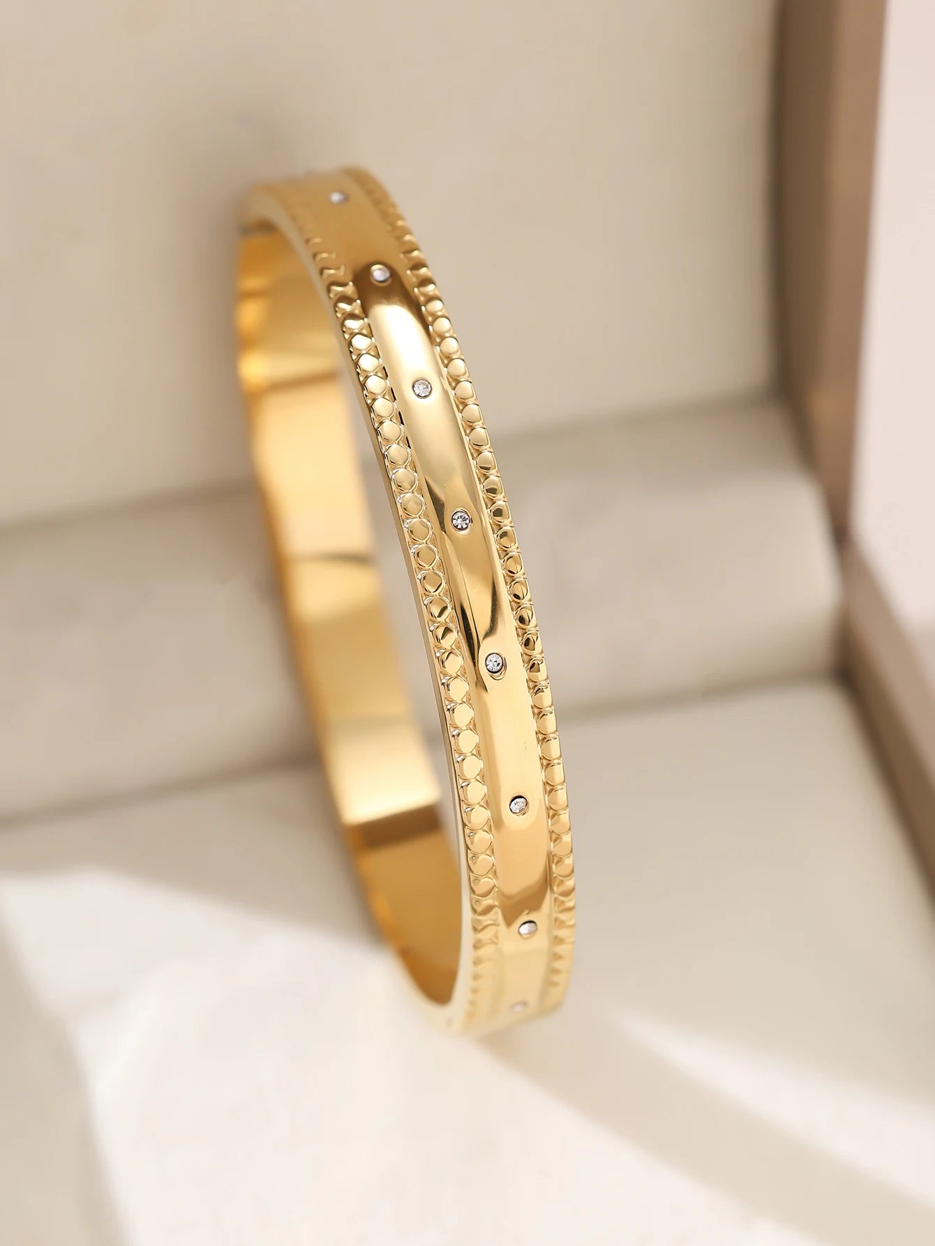 18K vergoldetes, nicht verblassendes Goldarmband aus Edelstahl – langlebiges und modisches Schmuckaccessoire, geeignet als Weihnachtsgeschenk