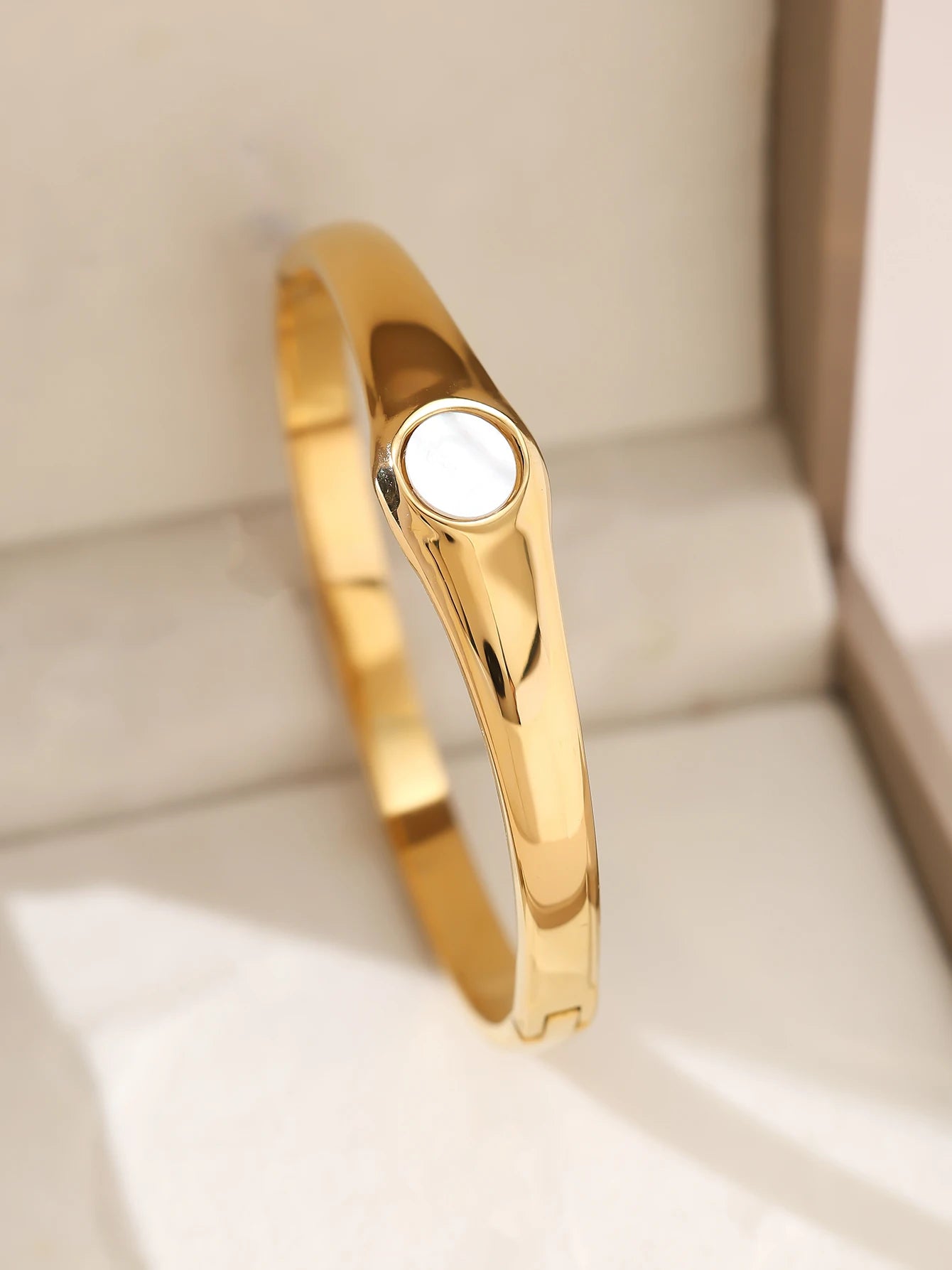 1 Stück/Set Damen Hochzeitsschmuck Party Feiertag Valentinstag Geschenk Edelstahl Armband 18K vergoldet Armband