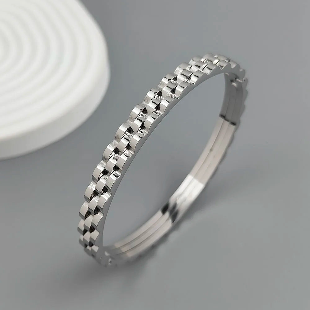 Neues Zahnrad-förmiges Edelstahlarmband, 18K vergoldet, hochwertiges wasserdichtes Partnerarmband, Geschenk für Ehefrau