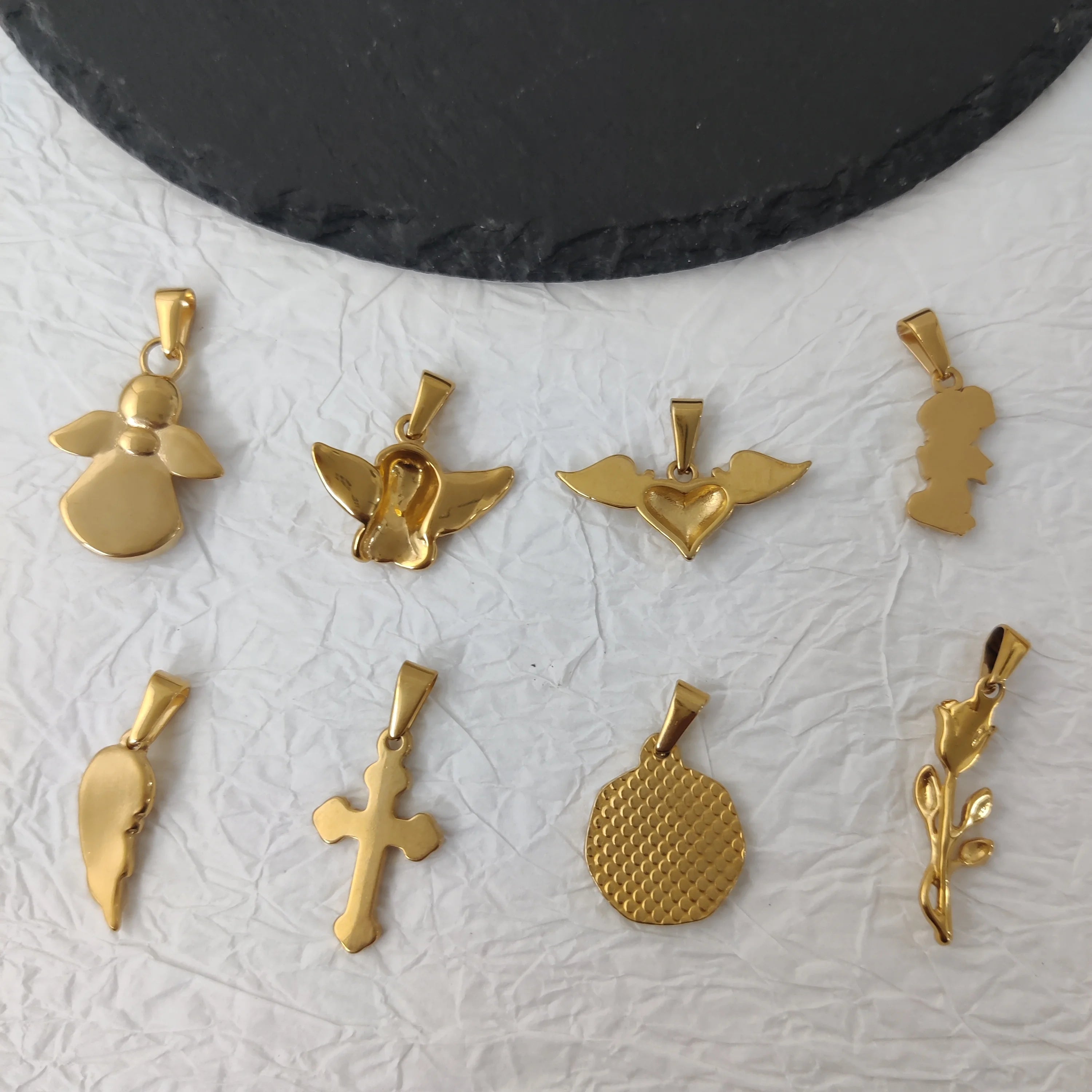 Colgante Sin Deslustre Cruz de Ángel Corazón de Acero Inoxidable Chapado en Oro Vintage para Mujer, Fabricación de Joyas para Collares