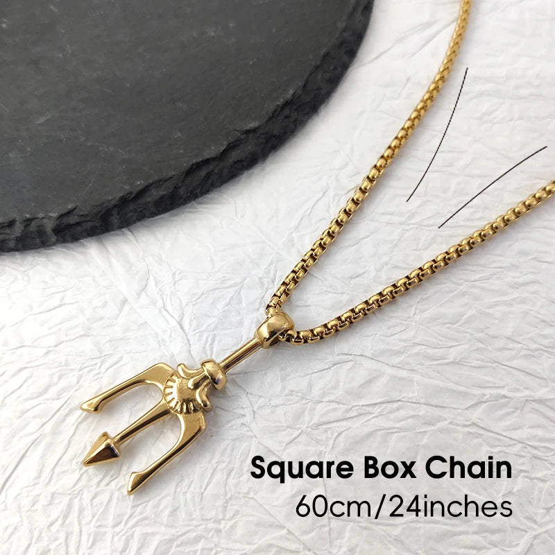Colgante de moda chapado en oro de 18 quilates con tridente de Poseidón de la mitología griega, de acero inoxidable, vintage, con colgante de dios romano Neptuno para hombre