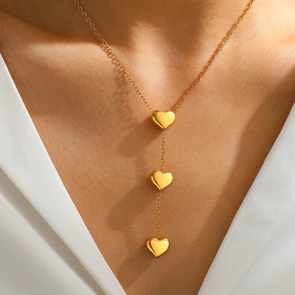 Edelstahlketten Klein Frisch Quaste Pfirsichherz-Anhänger Halskette für Frauen Schmuck Valentinstag Jubiläumsgeschenk Neu