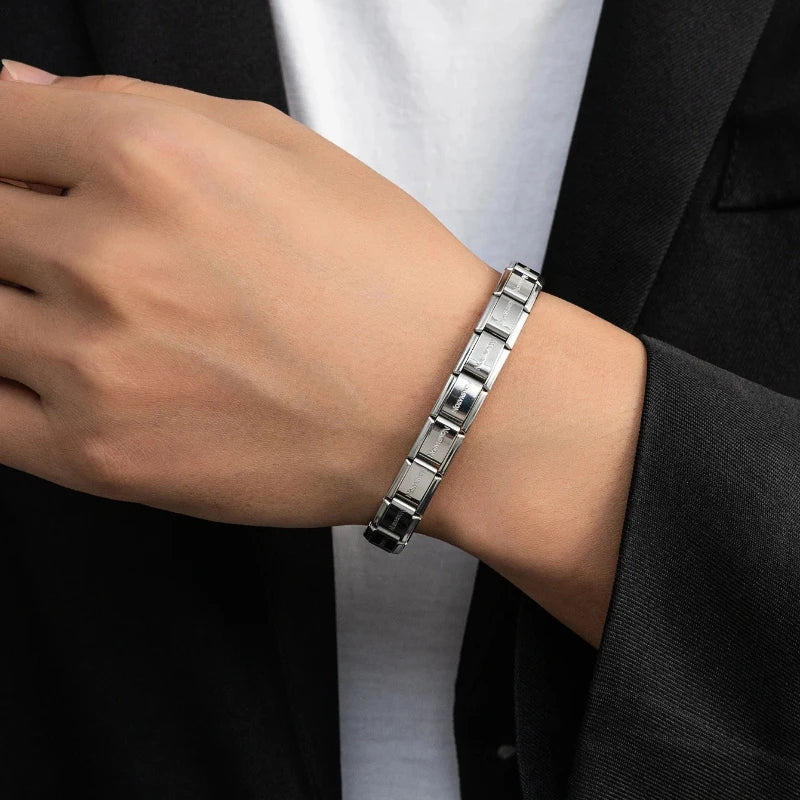 Neuer Trend Edelstahlarmband Europäisches und amerikanisches elastisches Titanstahlarmband Modisches schlichtes Design