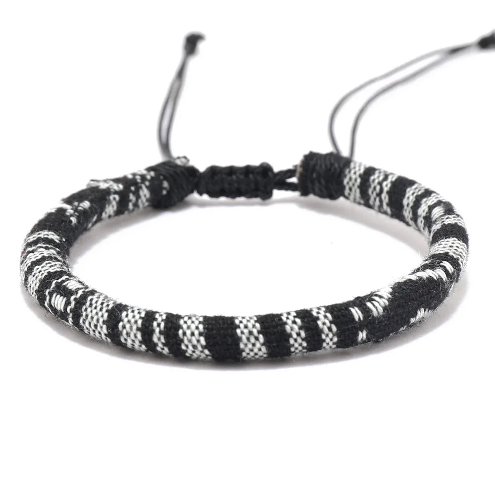 12 Stück Böhmisches Surfer-Strand-Armband-Set für Herren und Damen Geflochtene Boho-Sommerarmbänder Handgemachter Festival-Schmuck