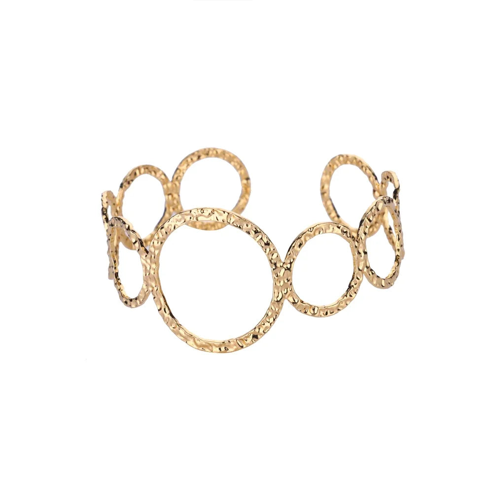 Wasserdichte Manschettenarmbänder für den Sommer für Frauen, süßes Blumen-Doppelschicht-Armband, offenes Edelstahl-Goldfarbenes Stern-Muschel-Schmuck