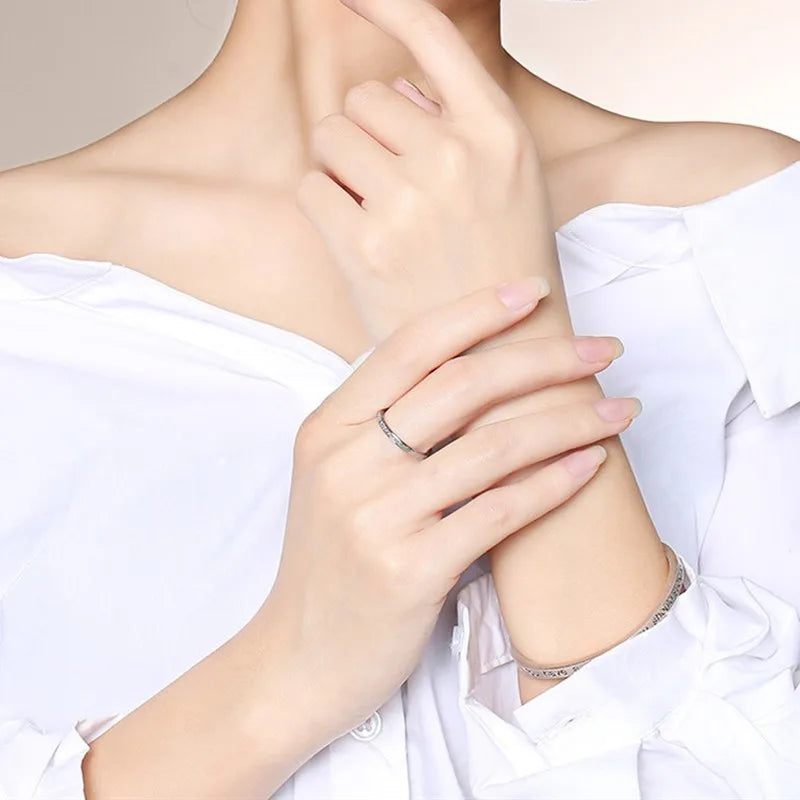 Mattierter Edelstahl 2mm dünner, stapelbarer Ring Ehering für Damen Mädchen Größe 3-10