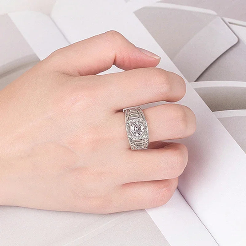Anillo de moissanita NeeTim para hombre, de plata de ley chapada en platino, anillo de diamantes de laboratorio para hombre, anillos de boda para hombre, joyería fina