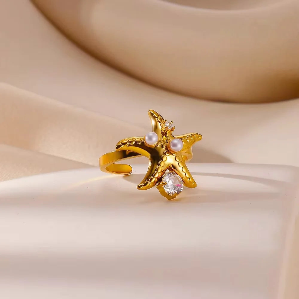 2025 Anillos de agua dulce de acero inoxidable con perlas, estrellas de mar y conchas para mujer, de color dorado, estilo punk vintage, joyería impermeable para la playa